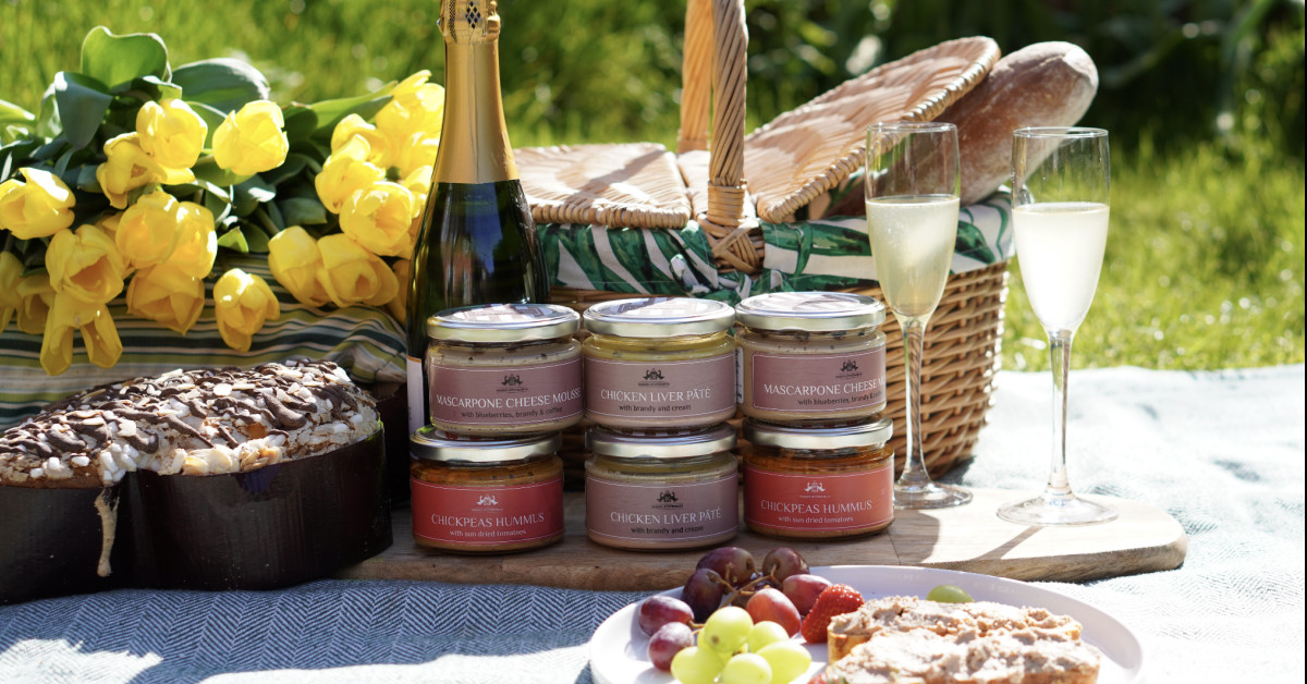 Perfect Family Picnic, Great for Wimbledon and Gift Ideas Press Room